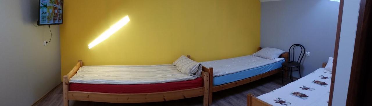 Pokoje Goscinne "U Karola" Pracownicze Scinawa Ngoại thất bức ảnh